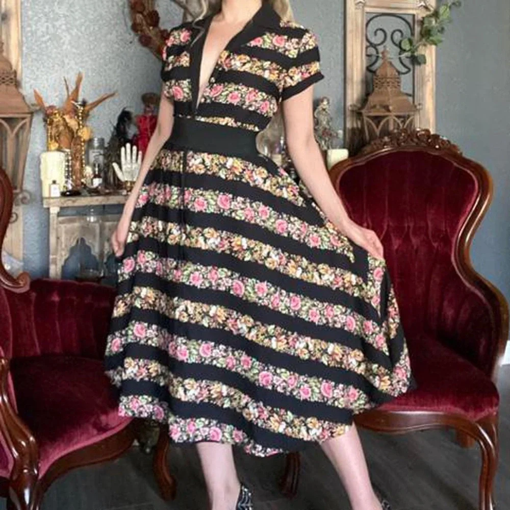 Unique Vintage Swing dress - Picture 5 of 5